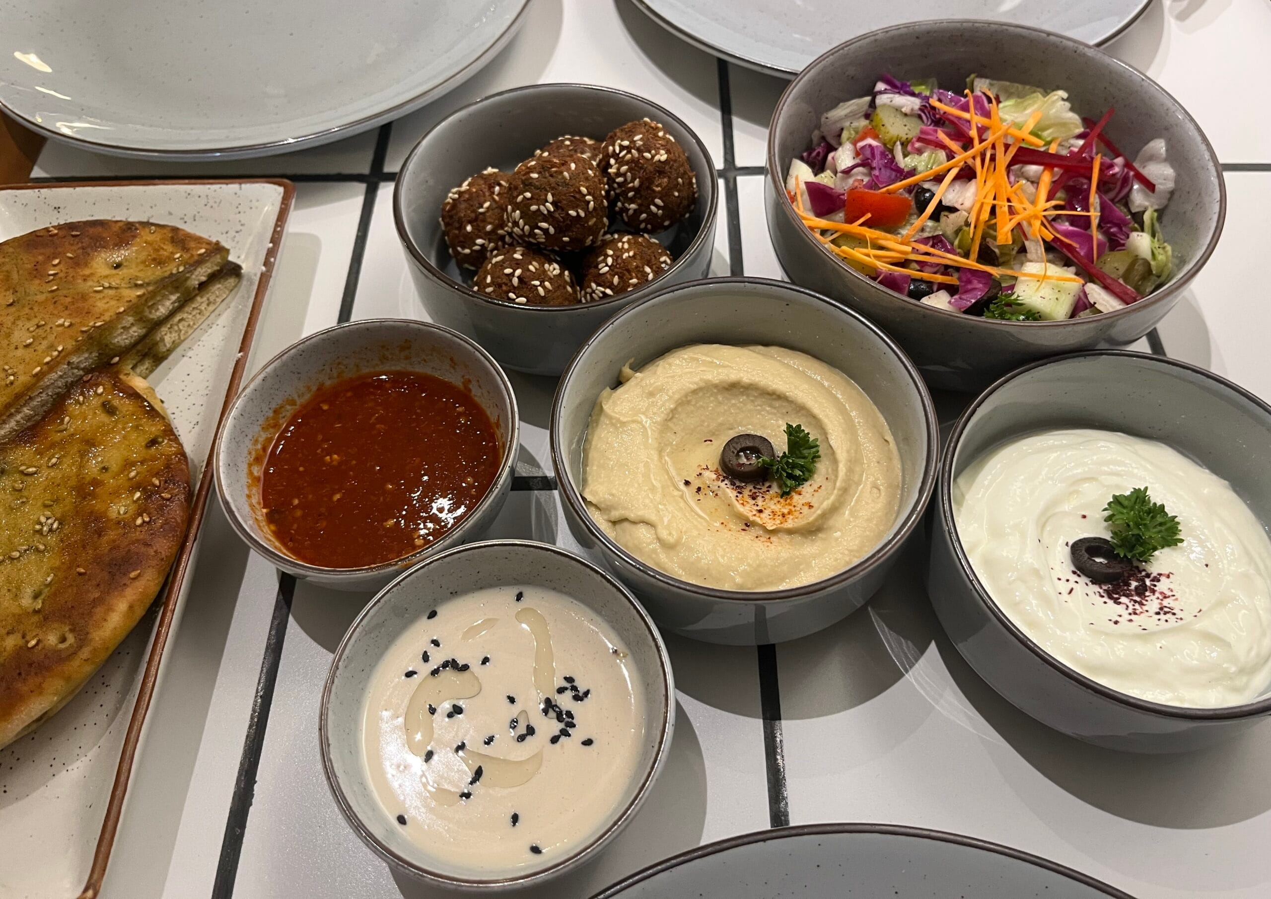 Wow The Food Review: Hummus House - Hyderabad